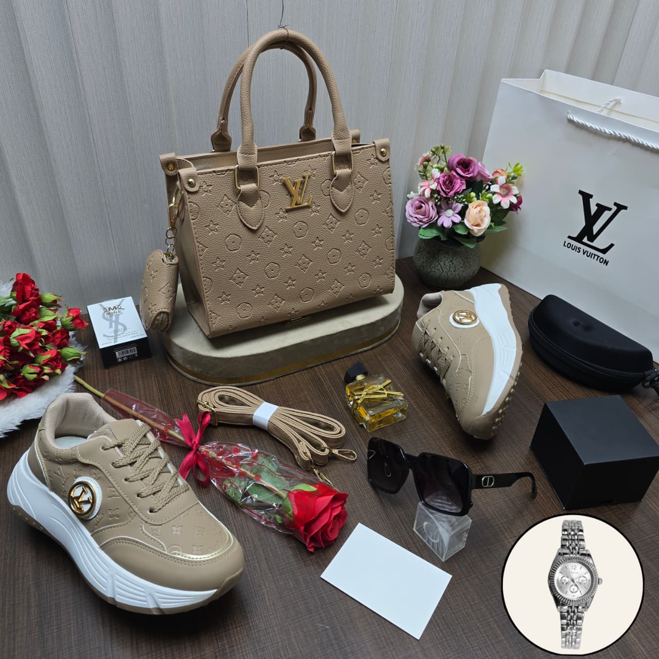 هدايا العيد نسائية - بوكس شنطة وشوز ماركة مع ساعة وعطر ونظارة