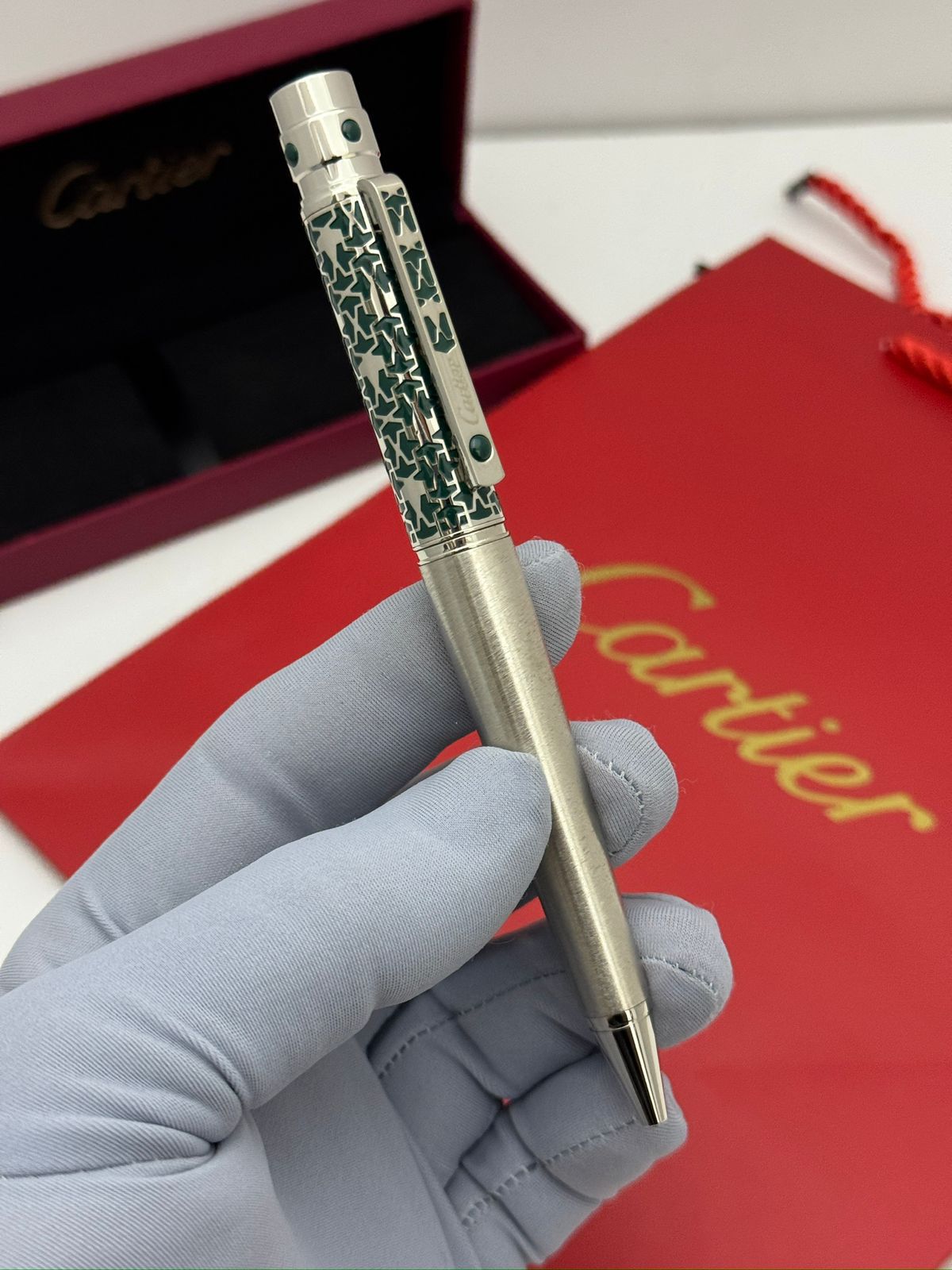 قلم كارتير فخم - أرقى الأقلام الرجالية الملكية إصدار ٢٠٢٦ | نايس بوكس
