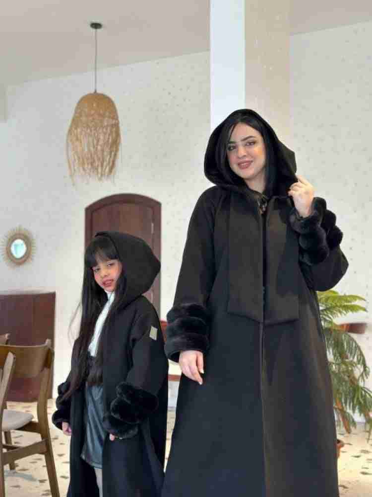 طقم فرو شتوي للأم والبنت – أناقة متطابقة ودفء فاخر