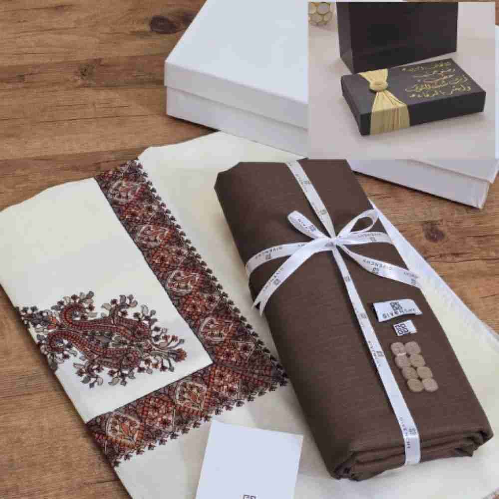 هدايا رجاليه قماش ثوب رجالي مع شماغ كشميري مطرز